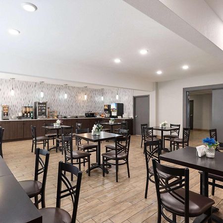 Baymont By Wyndham Moses Lake Bagian luar foto