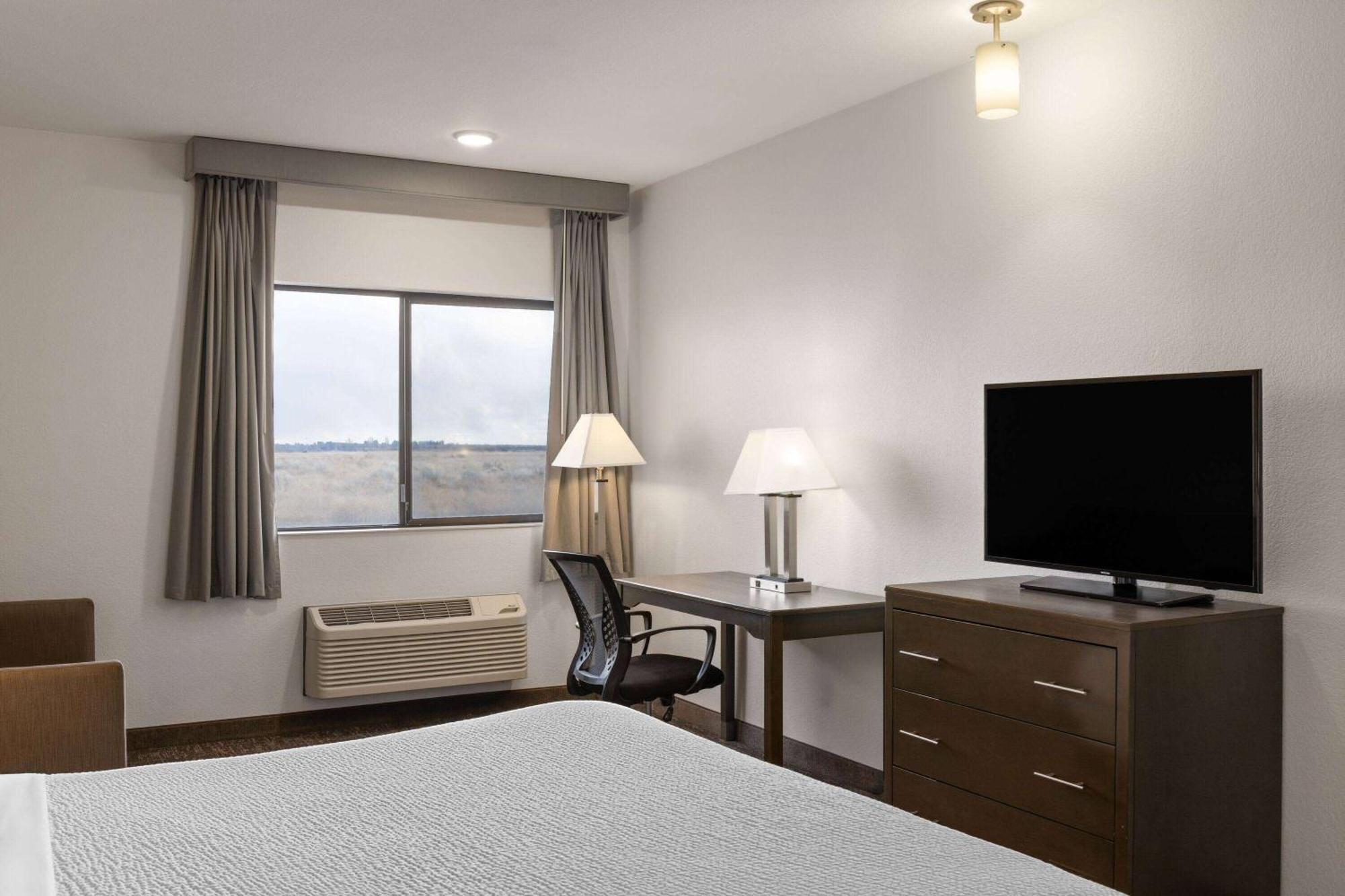 Baymont By Wyndham Moses Lake Bagian luar foto